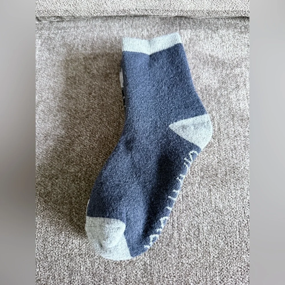 NWT GAA HUU youth 3-pk insulated cozy soft socks